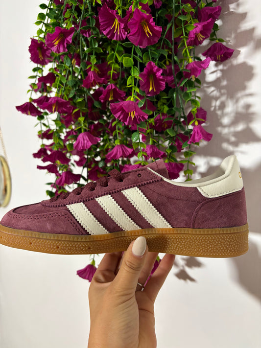 Deportivas spezial burdeos
