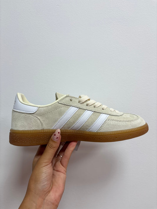 Deportivas spezial claras