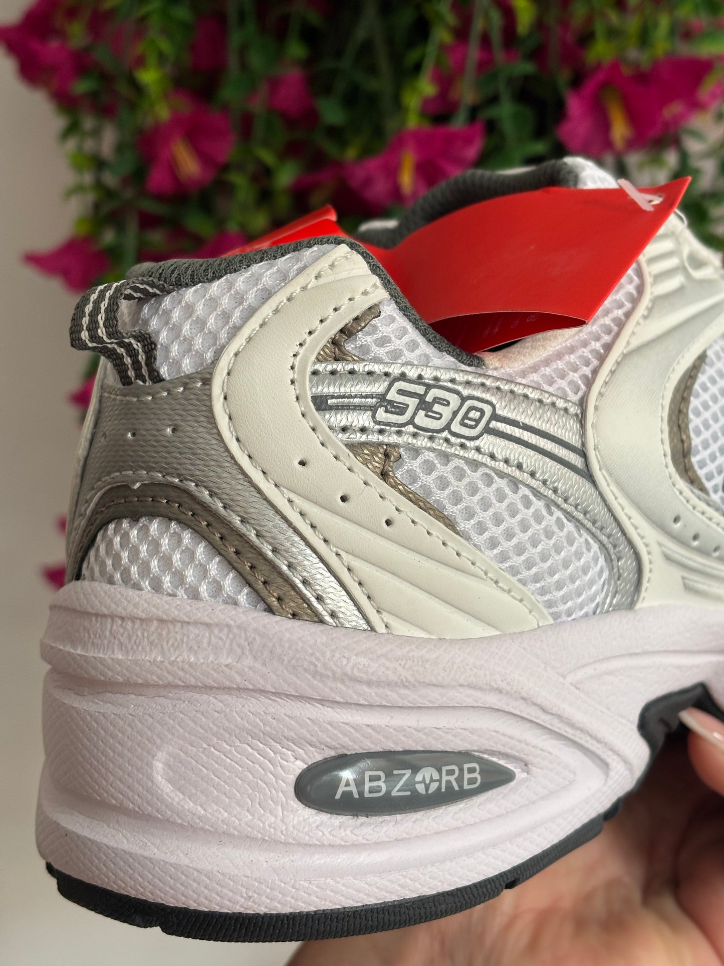 Deportivas 530 grises