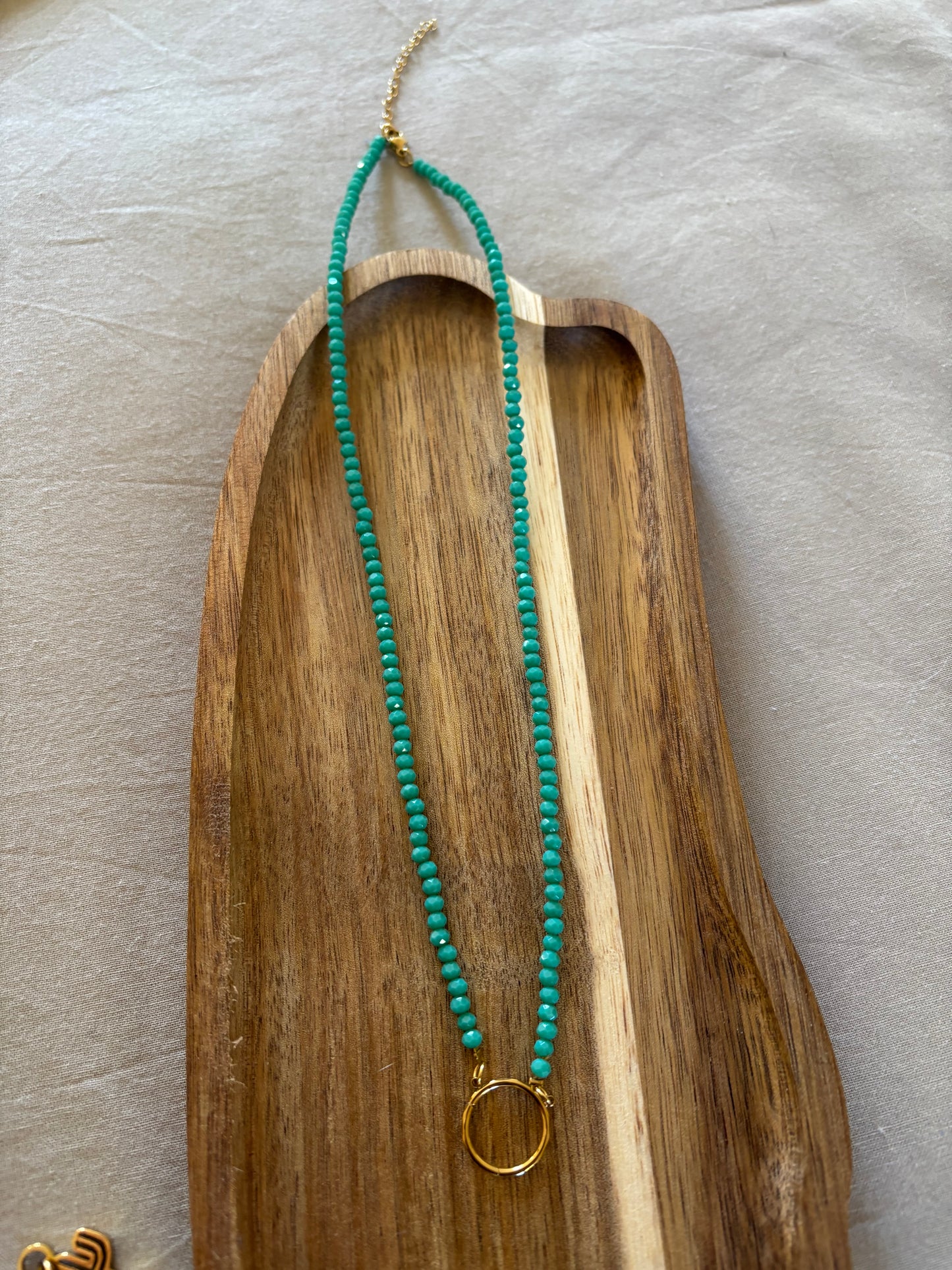 Collar, fantasía hechizo