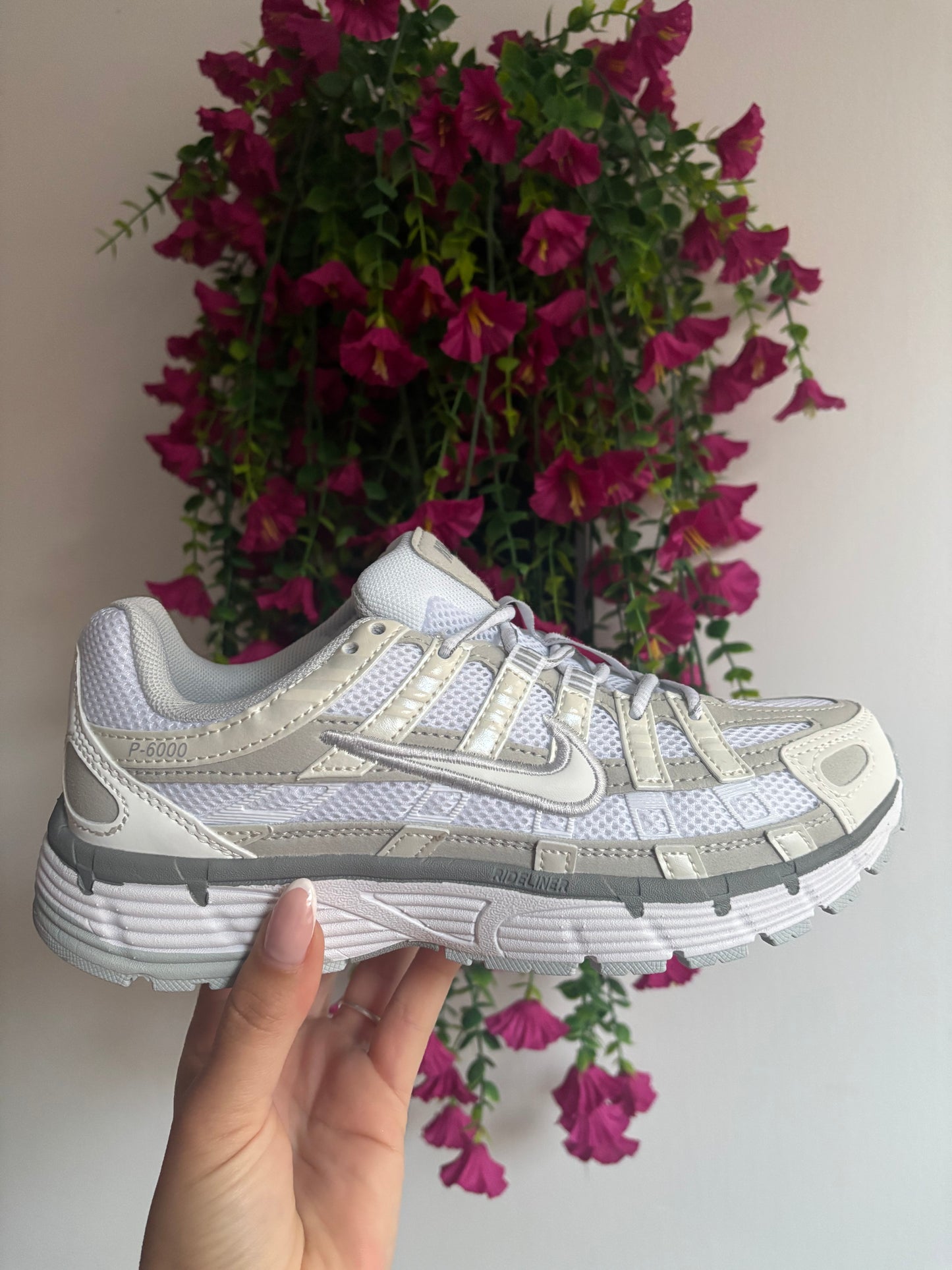 Deportivas p6000 gris