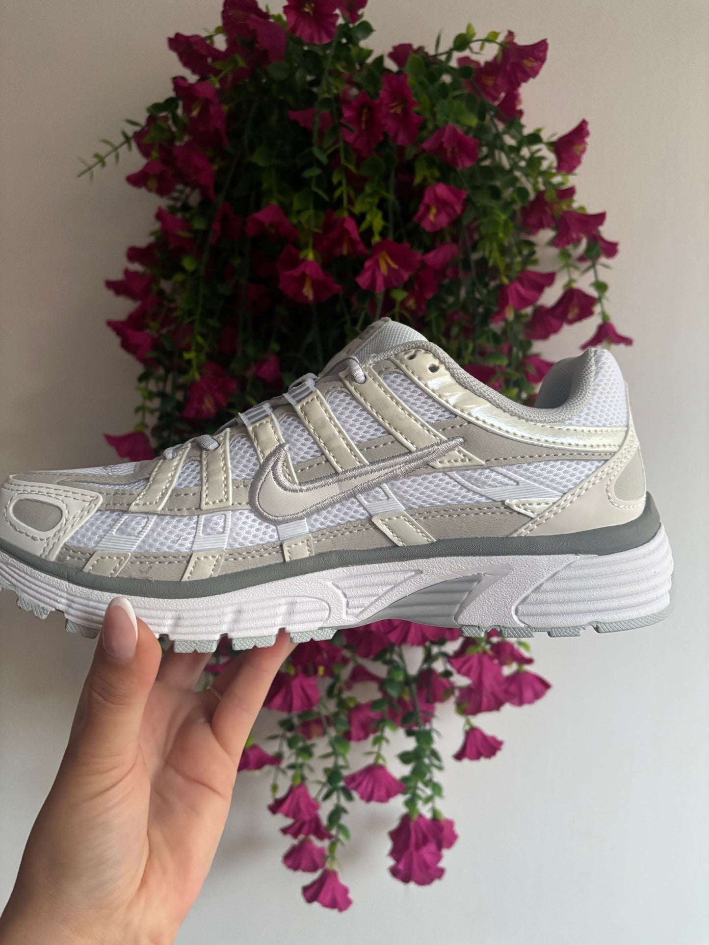 Deportivas p6000 gris