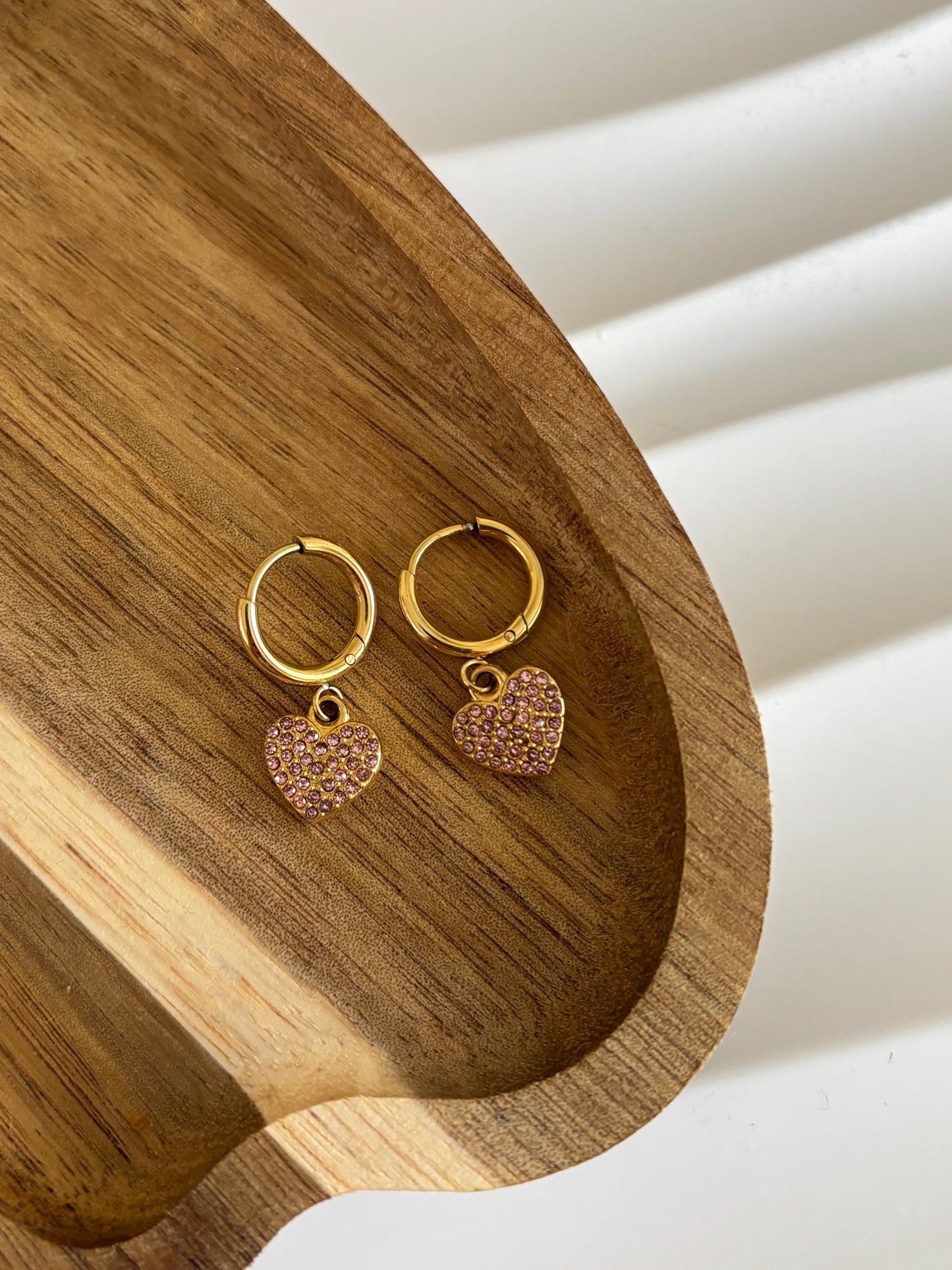 Pendientes corazón rosa